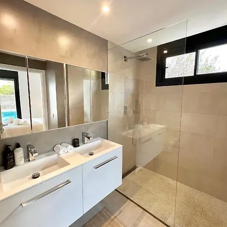 Villa Modern Eivissa Lovers For Families&couples *